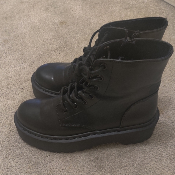 Pull and Bear Block heel lace up ankle boots - Picture 3 of 8